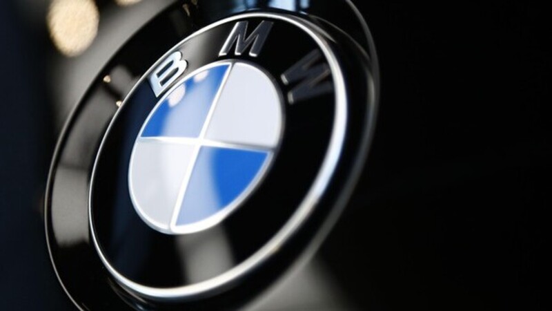 BMW: l&#039;assistente vocale sar&agrave; basato su Alexa dal 2024