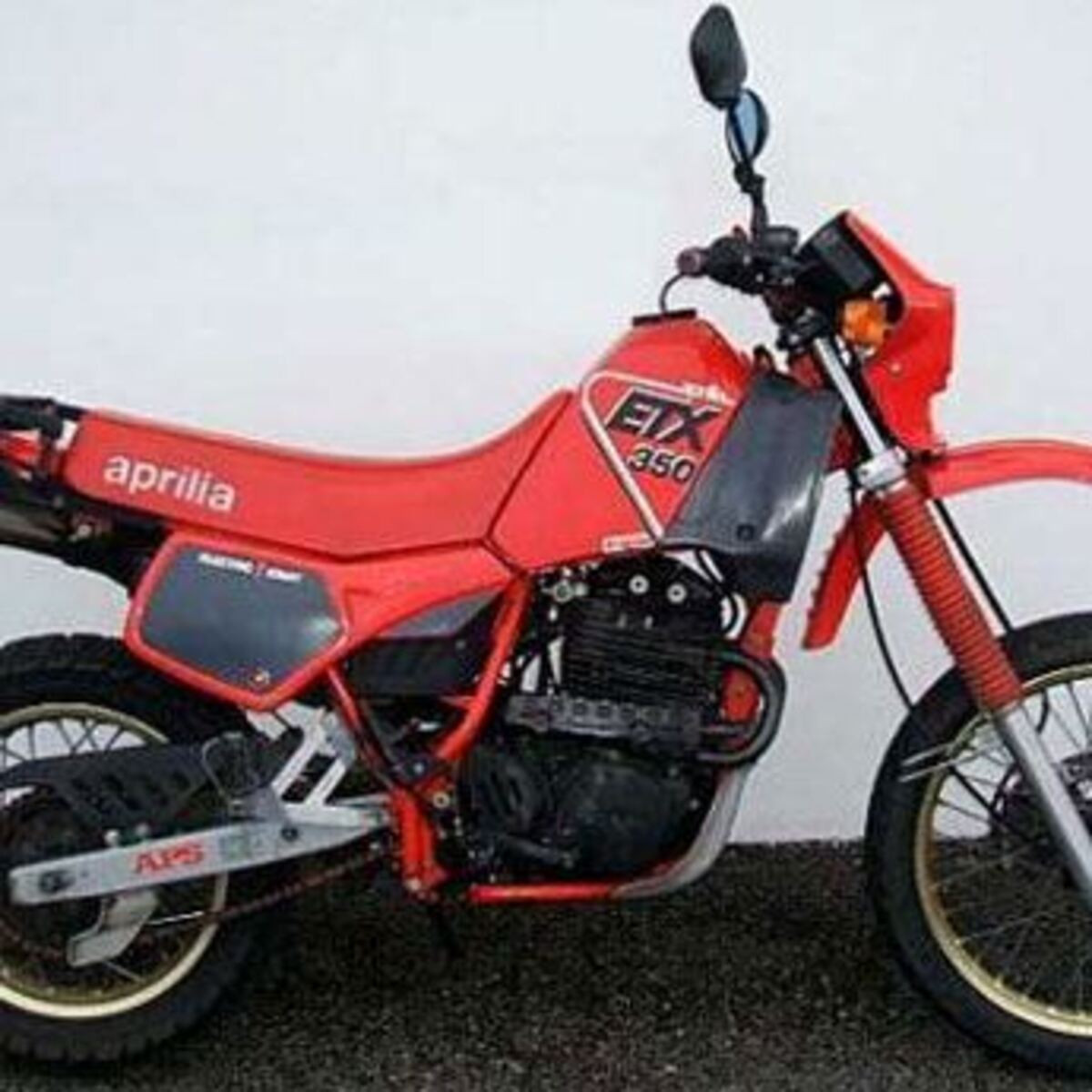 Aprilia ETX 350 (1985 - 89)