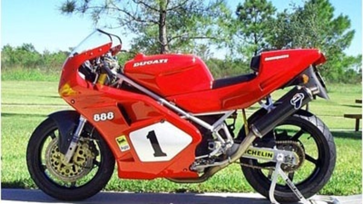 Ducati 888 SP (1992 93), prezzo e scheda tecnica