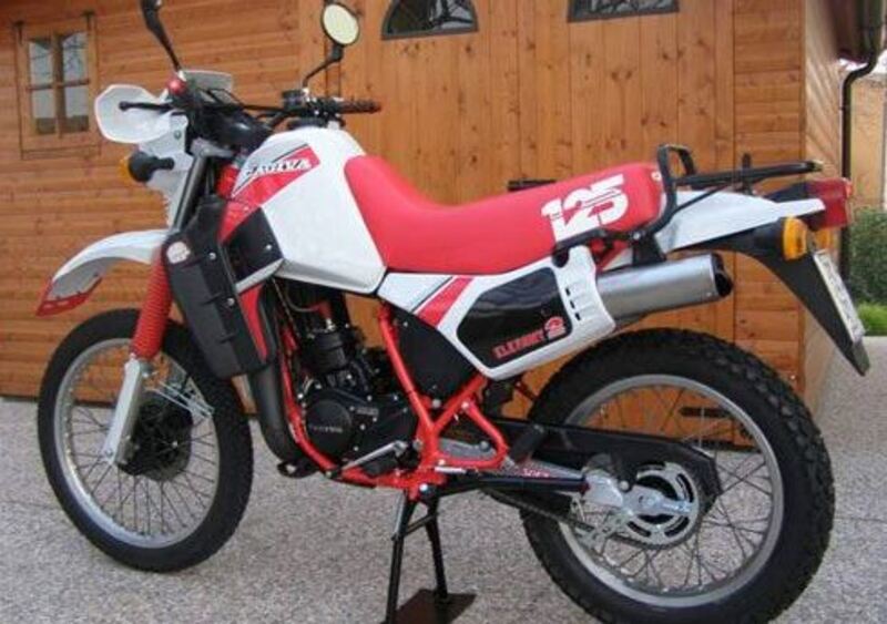 Cagiva Elefant 125 Elefant 125 (3)