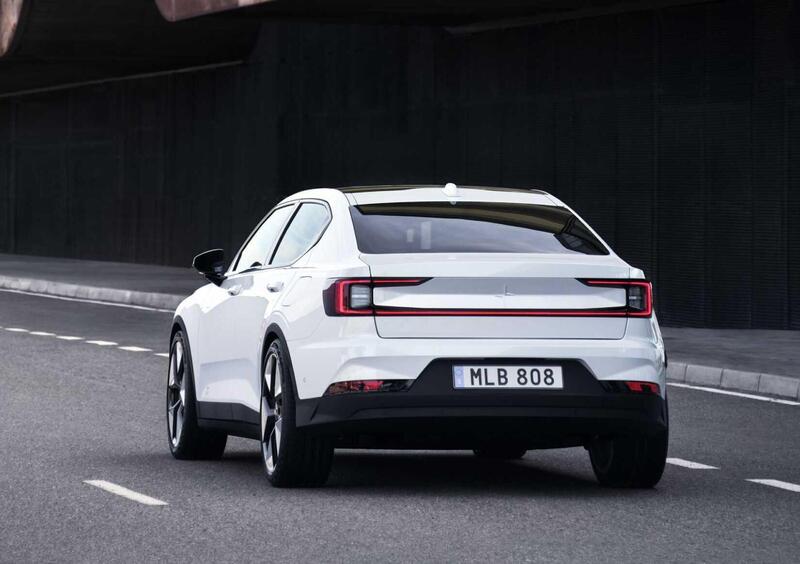 Polestar Polestar 2 (2022-->>) (6)