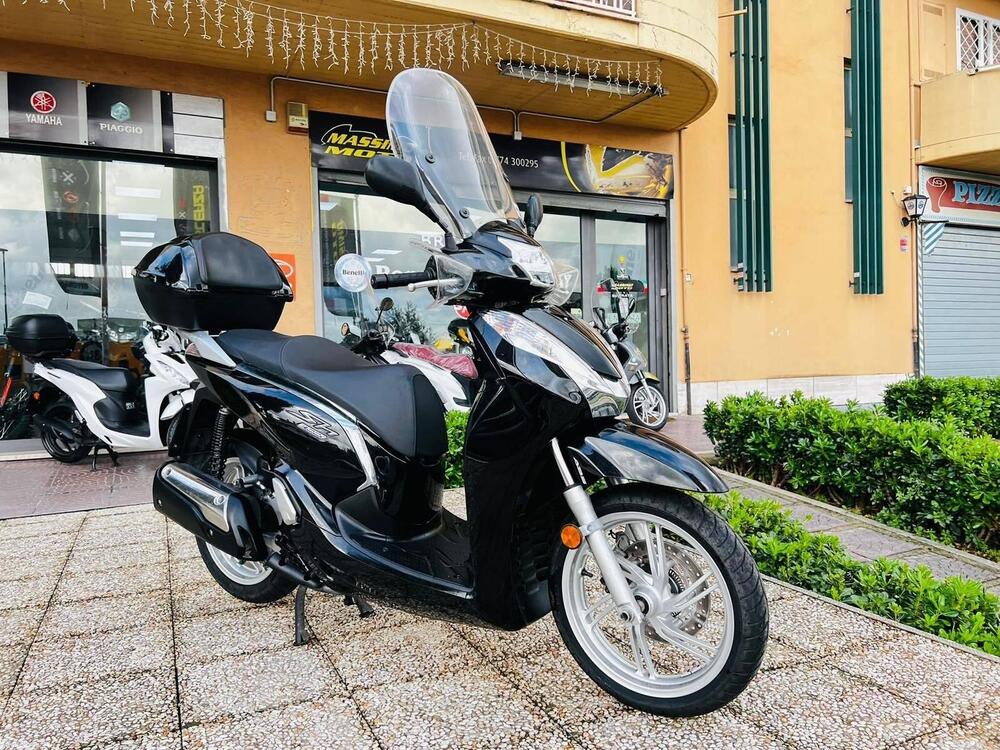 Honda SH 300 i ABS (2016 - 20) (3)