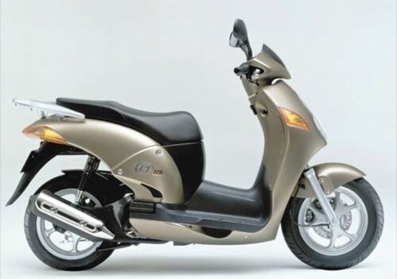 Honda @ 125 @ 125 (2000 - 06)