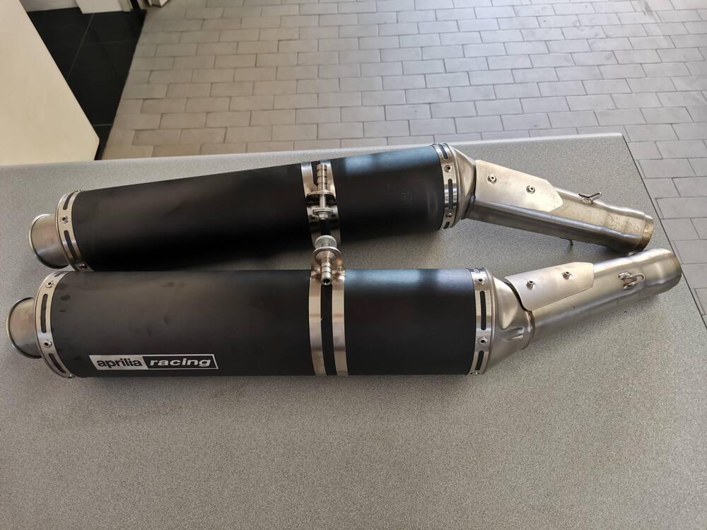 TERMINALI SCARICO APRILIA RSV 1000 (4)