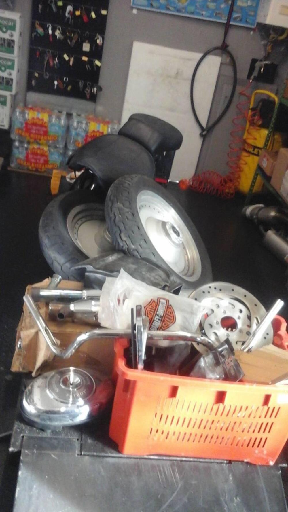 PARTI HARLEY DAVIDSON FAT-BOY 2006 Harley-Davidson (3)