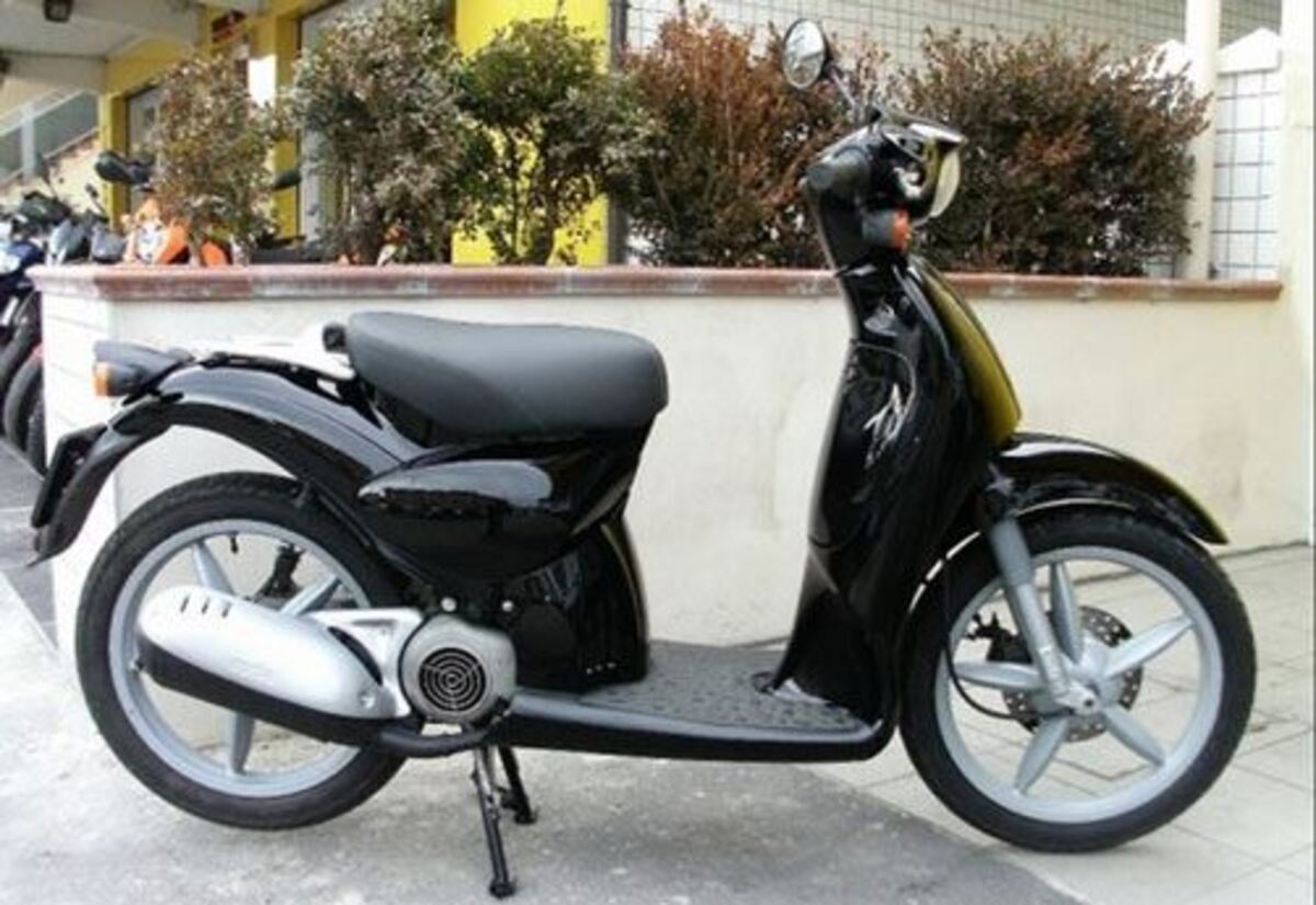 Aprilia Scarabeo 50 (2000 - 02)