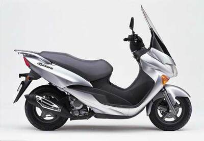 Suzuki UC 150 Epicuro