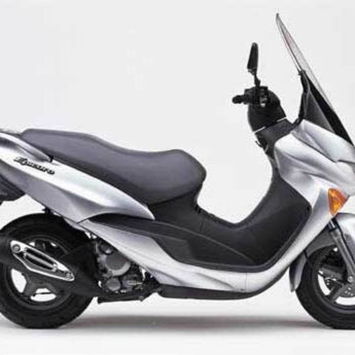 Suzuki UC 150 Epicuro R (2000 - 03)