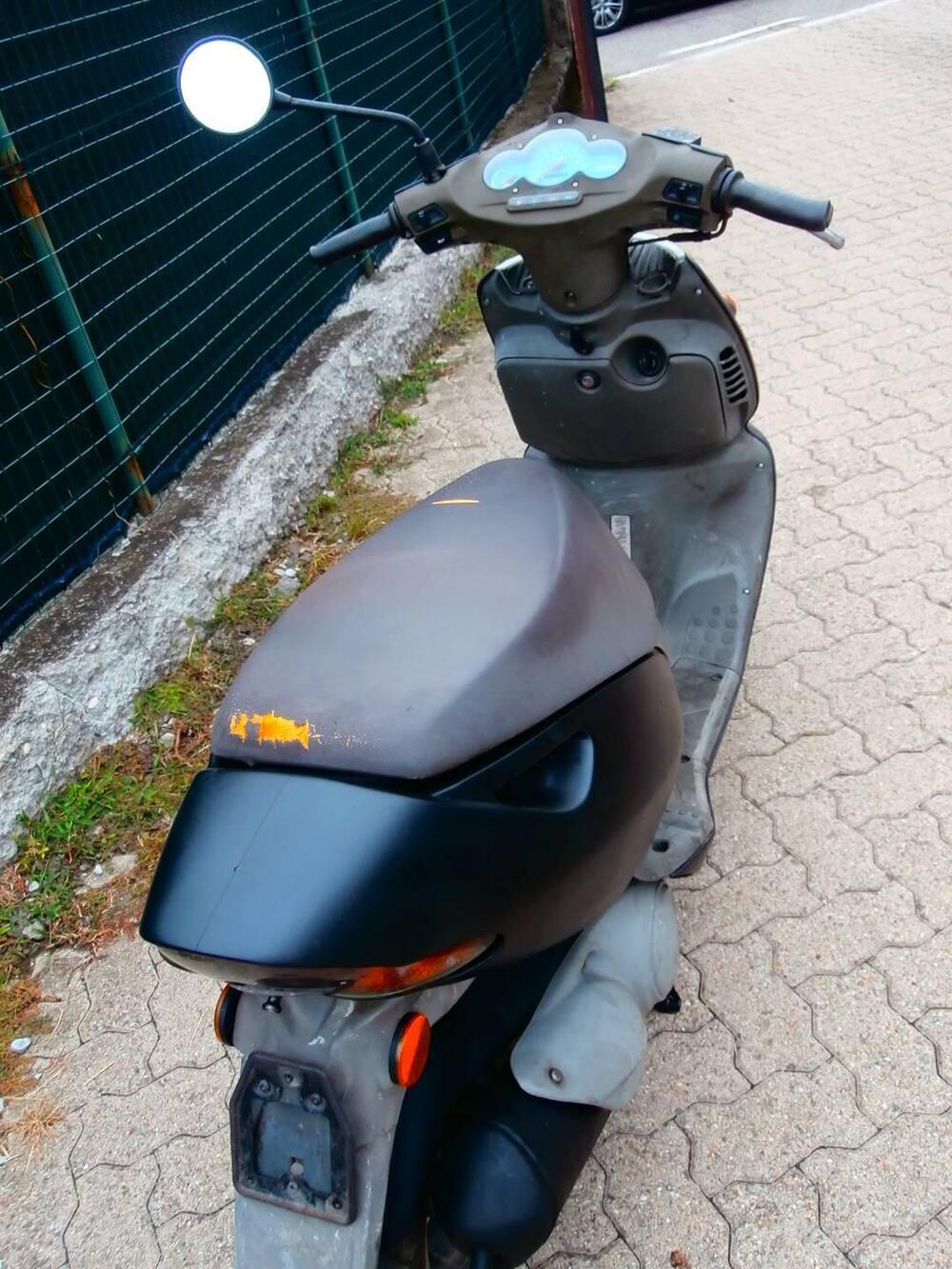 Aprilia Sonic 50 (1998 - 99) (7)