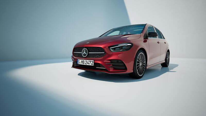 Nuova Mercedes Classe B 2023: &egrave; molto pi&ugrave; tech (anche impronte digitali)