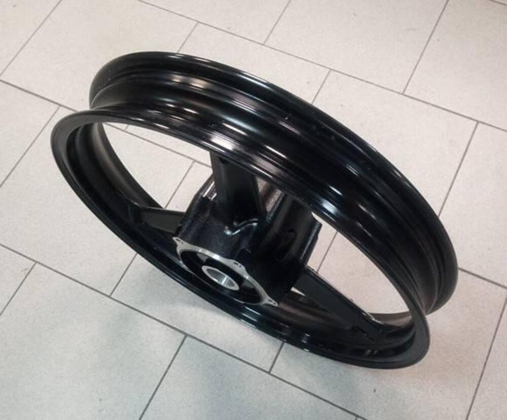 Cerchio anteriore DL650 Suzuki (7)