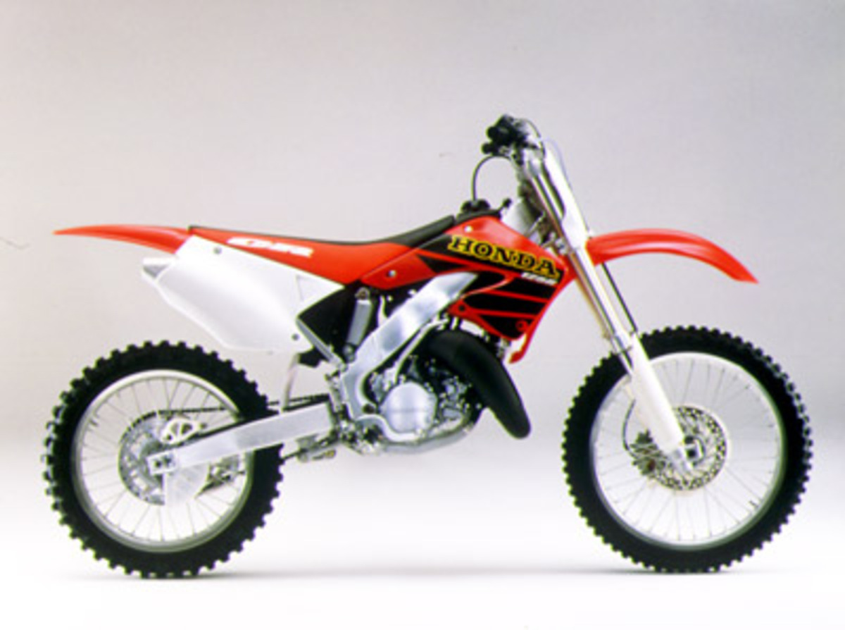 Honda CR 125 R (2000 - 02)