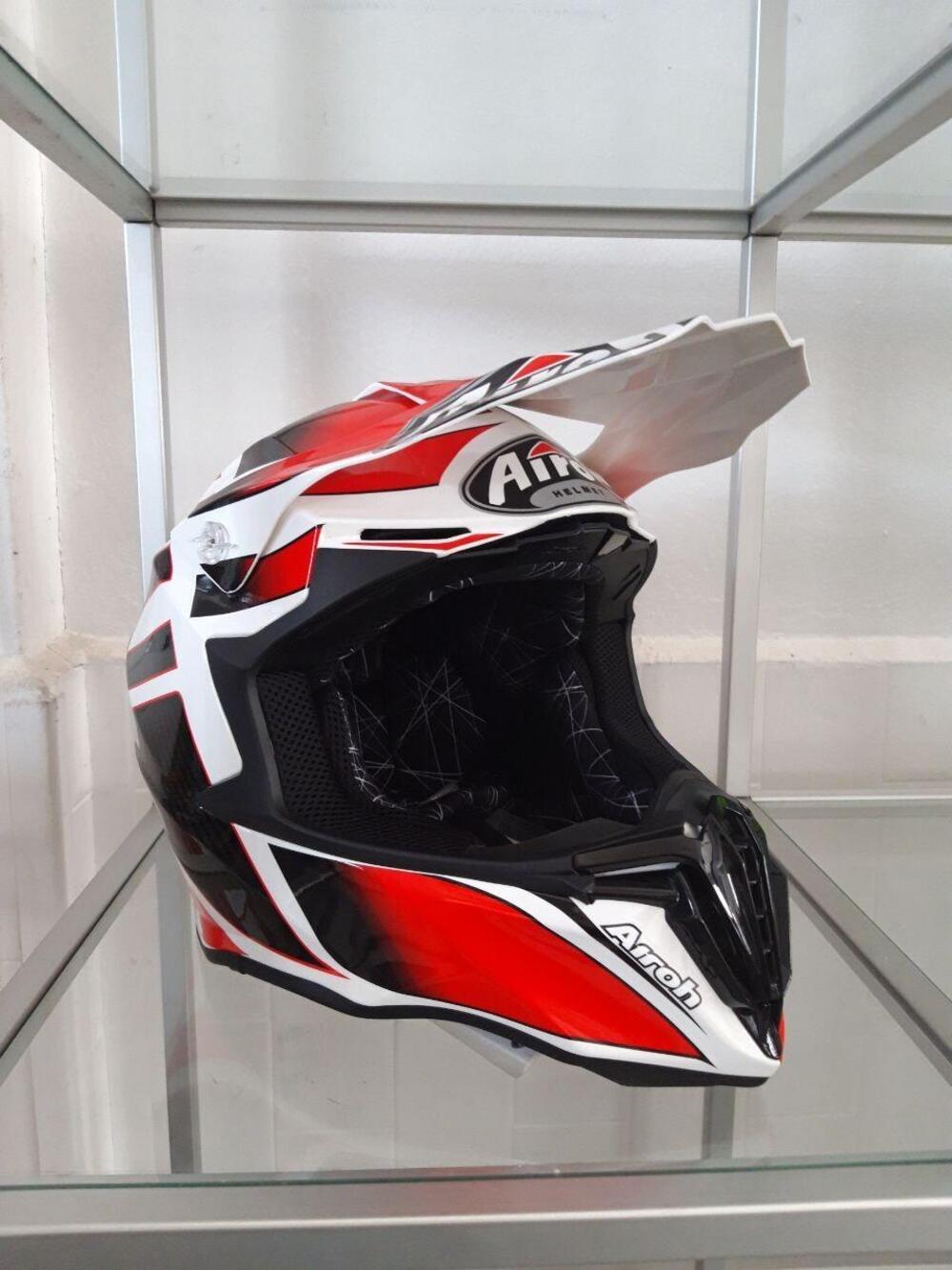CASCO AIROH TWIST SHADING RED GLOSS