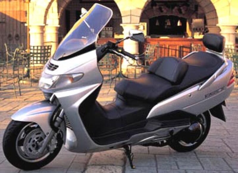 Suzuki Burgman AN 250 Burgman AN 250 (2001 - 03)