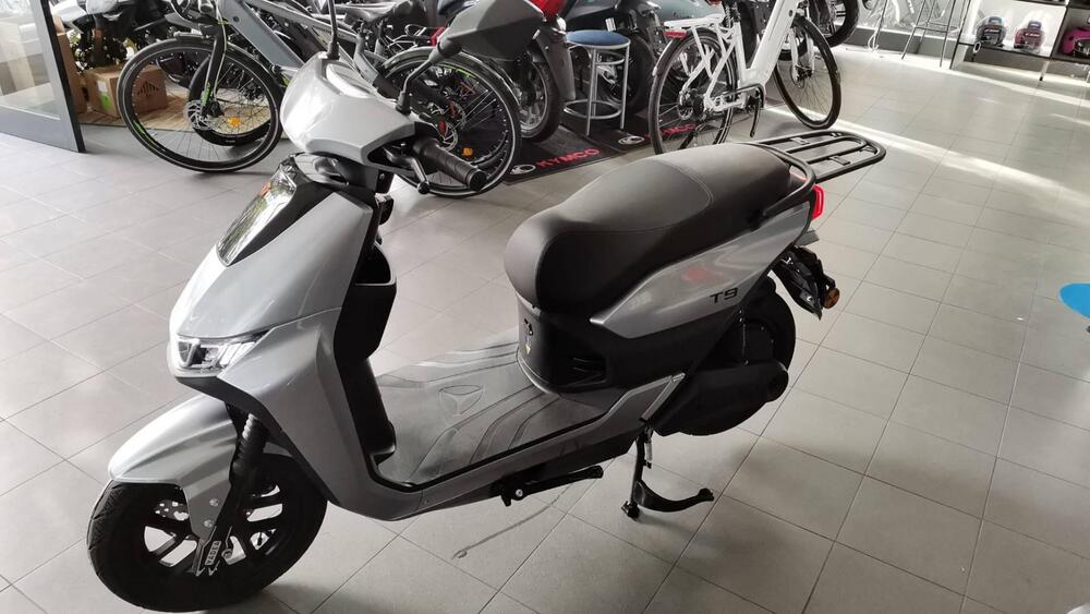 Yadea T9L Plus (2022 - 25) (3)