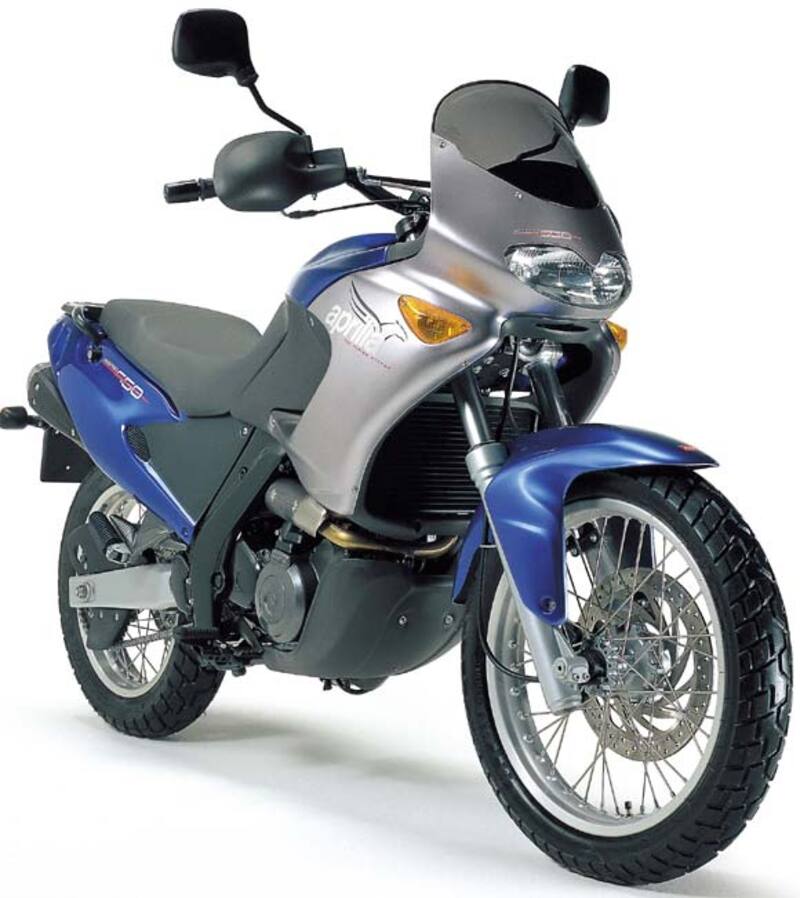 Aprilia Pegaso 650 Pegaso 650 IE (2001 - 02)