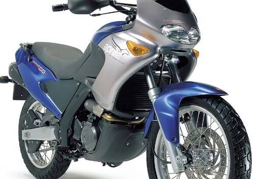 Aprilia Pegaso 650 IE (2001 - 02)