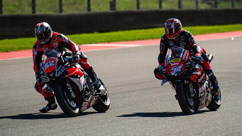 CIV 2022. Michele Pirro - Alessandro Delbianco, sale l'attesa per l'ultimo atto: "Michele &egrave; tenuto a stravincere ma domani penso far&agrave; una gara diversa" [VIDEO]