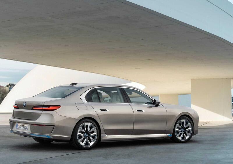 BMW Serie 7 (6)