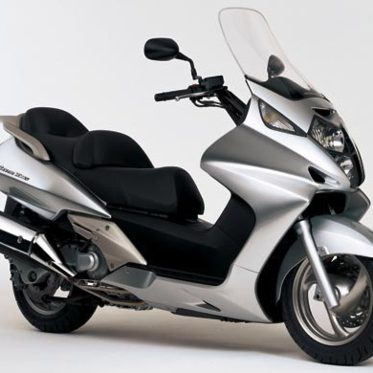Honda Silver Wing 600 (2001 - 05)