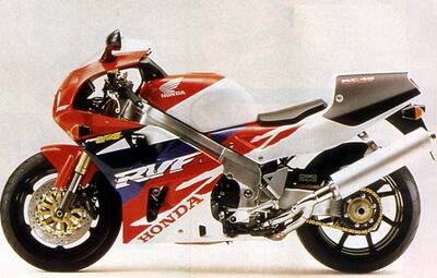 Honda RVF 750-RC 45