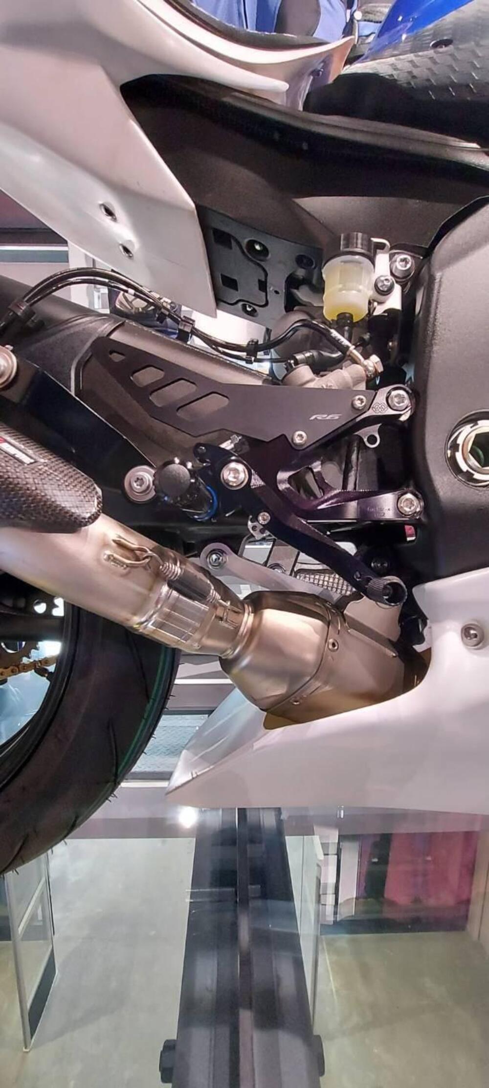 Yamaha YZF R6 GYTR (2022 - 25) (4)