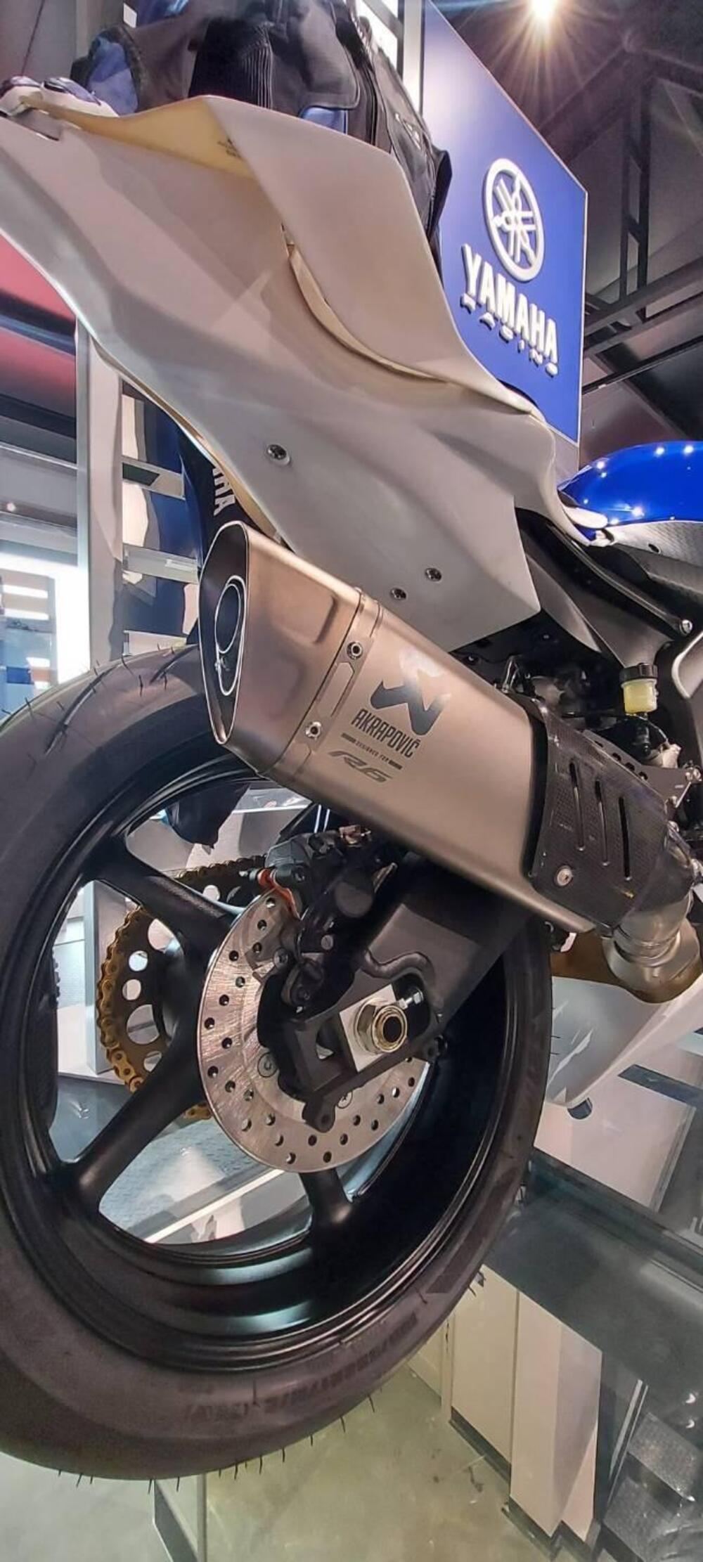 Yamaha YZF R6 GYTR (2022 - 25) (3)