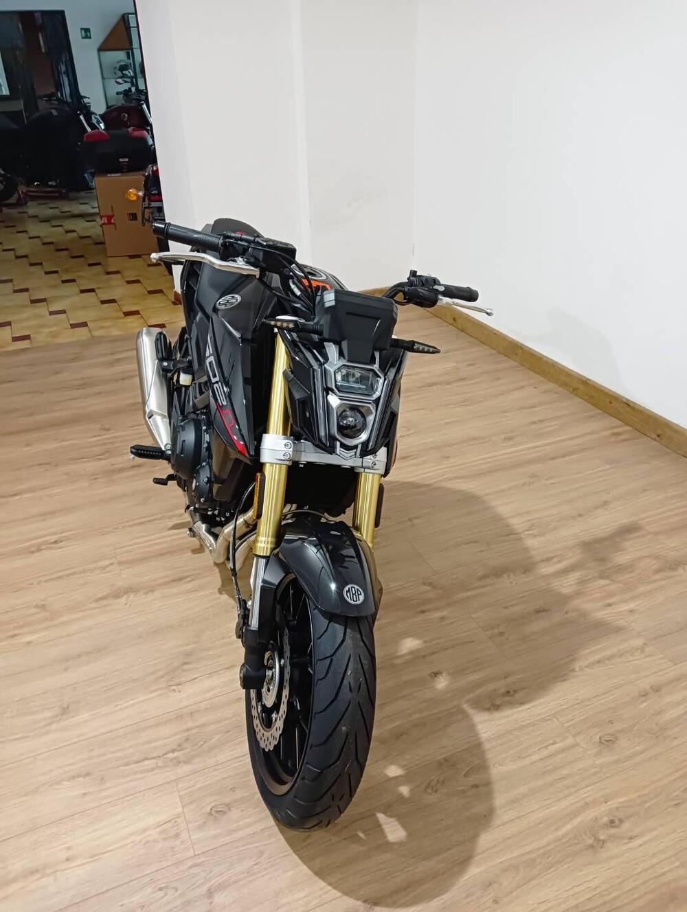 MBP M502N (2022 - 24) (2)