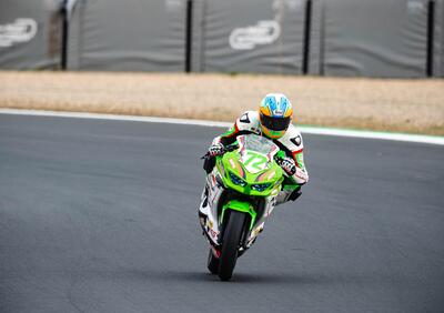 SBK 2022. GP del Portogallo. Alvaro Diaz campione della Supersport 300. Ancora in gravissime condizioni Victor Steeman, caduto sabato a Portimao 