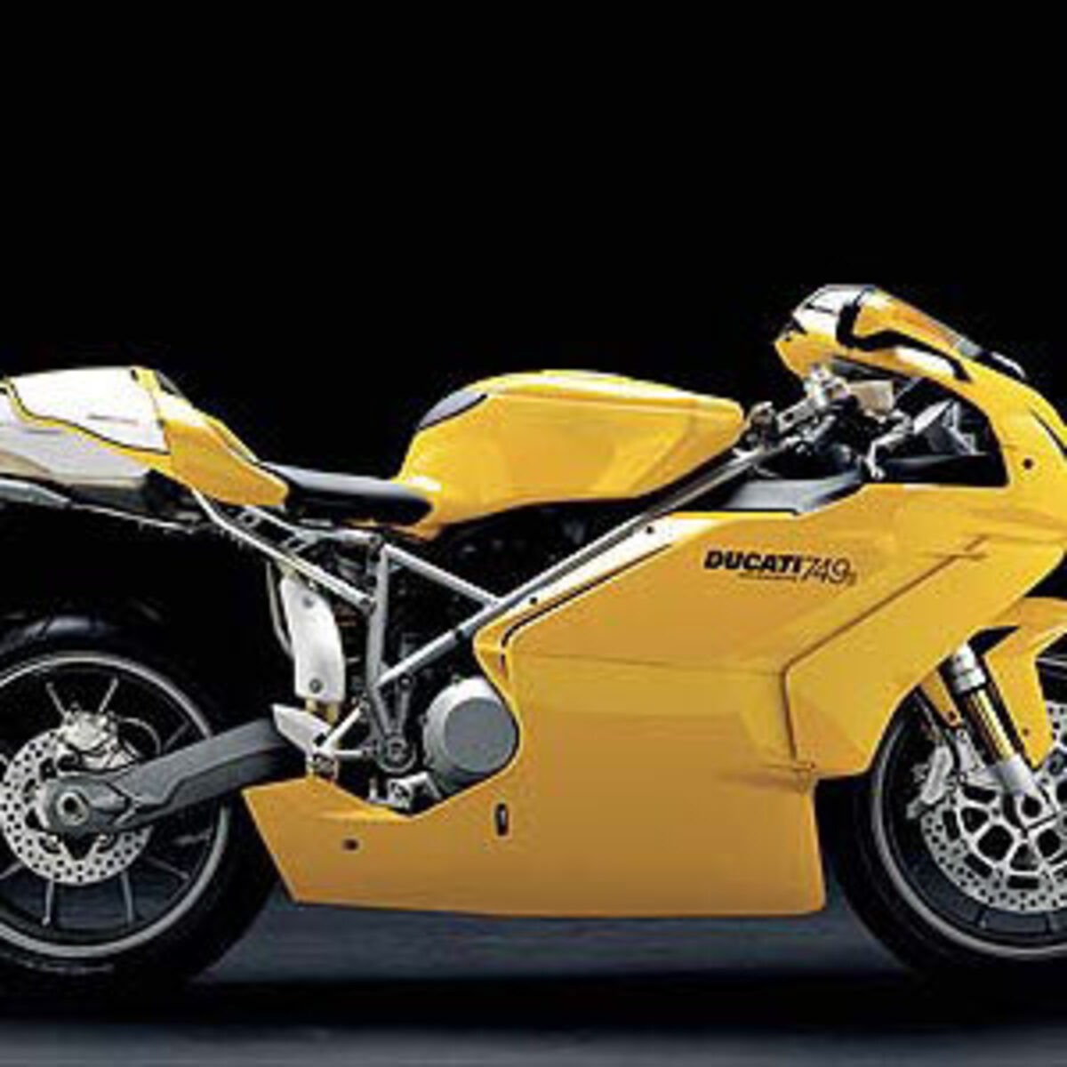 Ducati 749 S (2003)