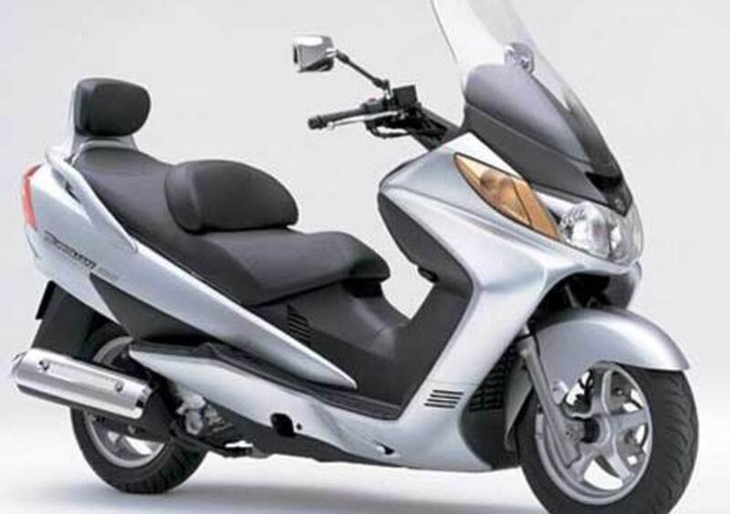 Suzuki Burgman AN 250 Burgman AN 250 R (2003)