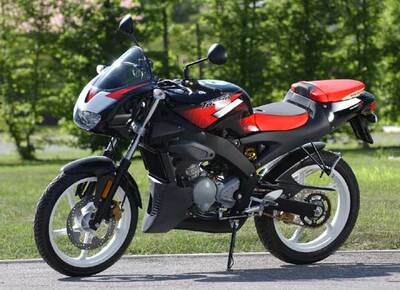 Aprilia Tuono  50