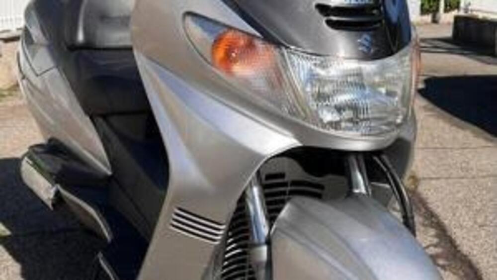 Suzuki Burgman AN 250 (1998 - 01) (7)