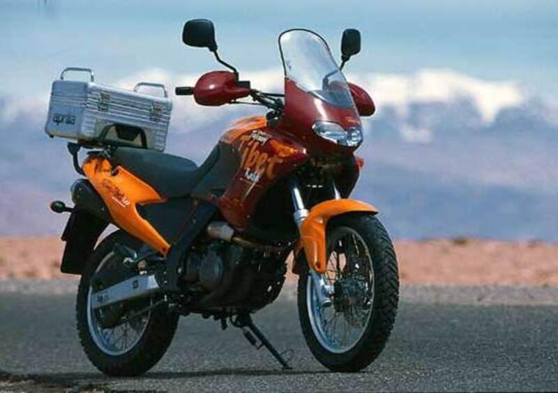 Aprilia Pegaso 650 Pegaso 650 Tuscany Tibet (2003 - 04)