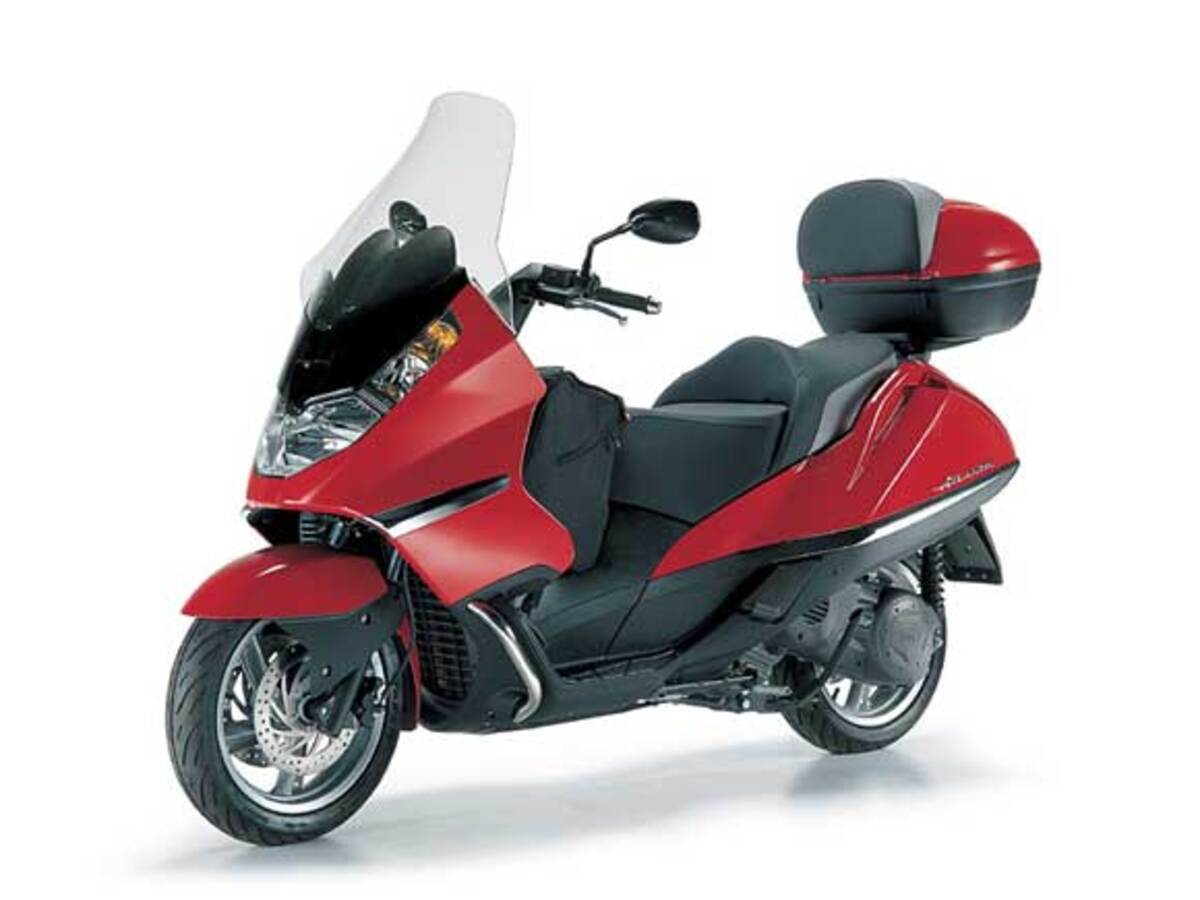 Aprilia Atlantic 500 (2003 - 04)