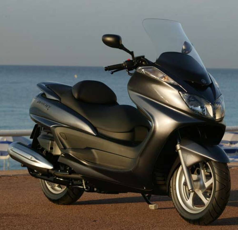 Yamaha Majesty 400 (2004 - 08), prezzo e scheda tecnica 