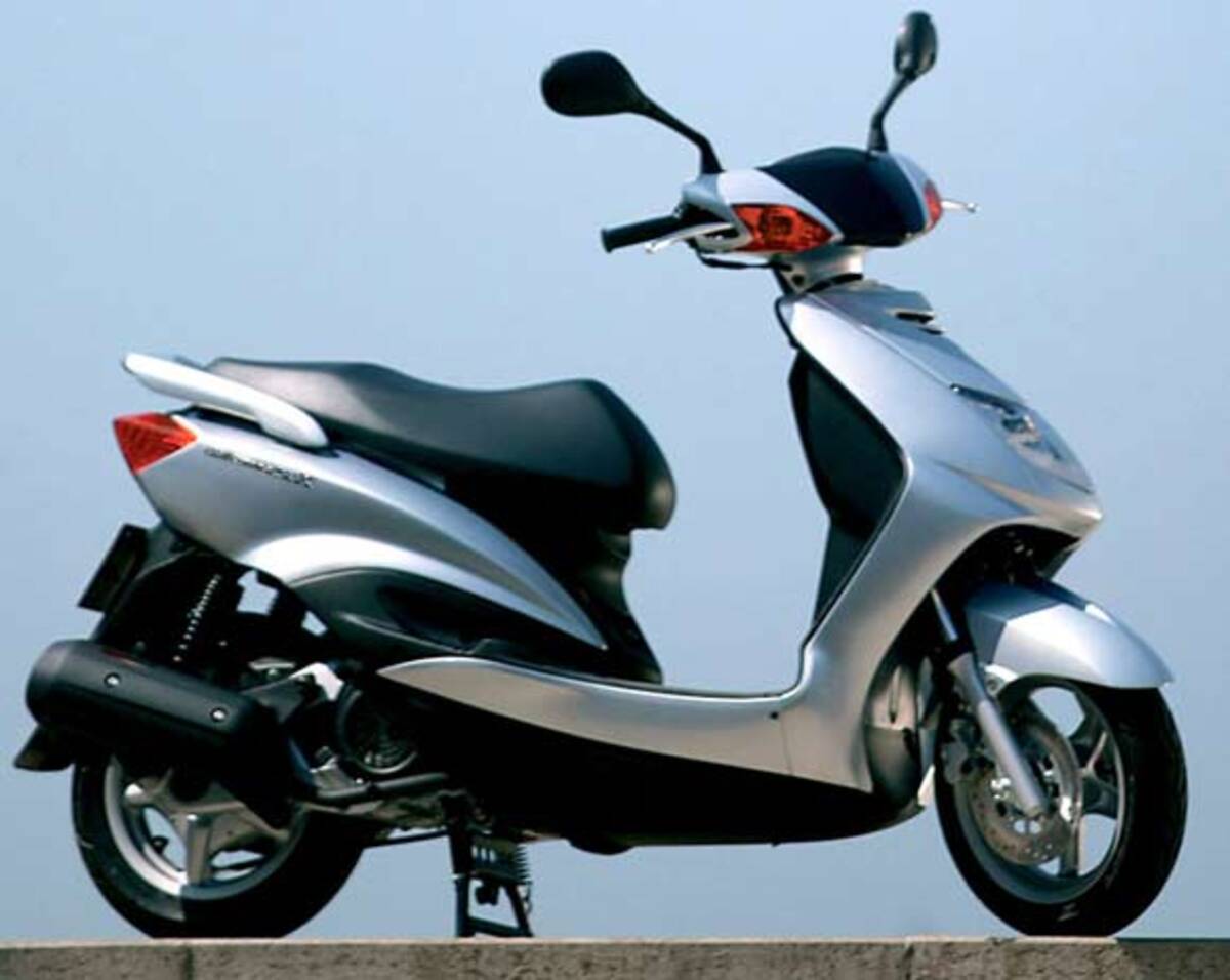 Yamaha Cygnus X 125 (2004 - 05)