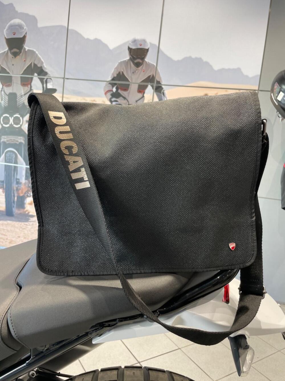Borsa tracolla Ducati