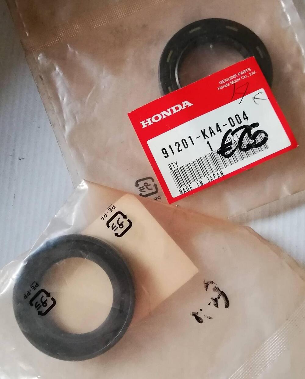 Honda ricambi originali vari codici visualizzare e (4)