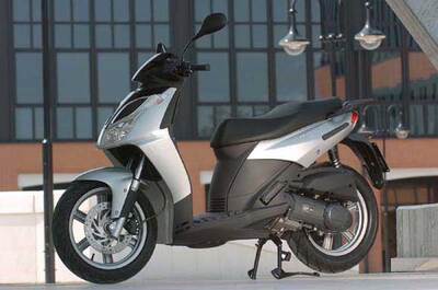 Aprilia Sportcity 200