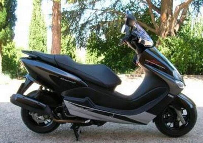 Yamaha Majesty 180 Majesty 180 SV (2005 - 06)