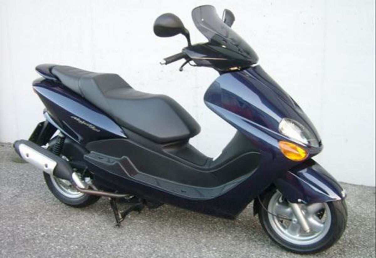 Yamaha Majesty 125 SV (2005 - 06)