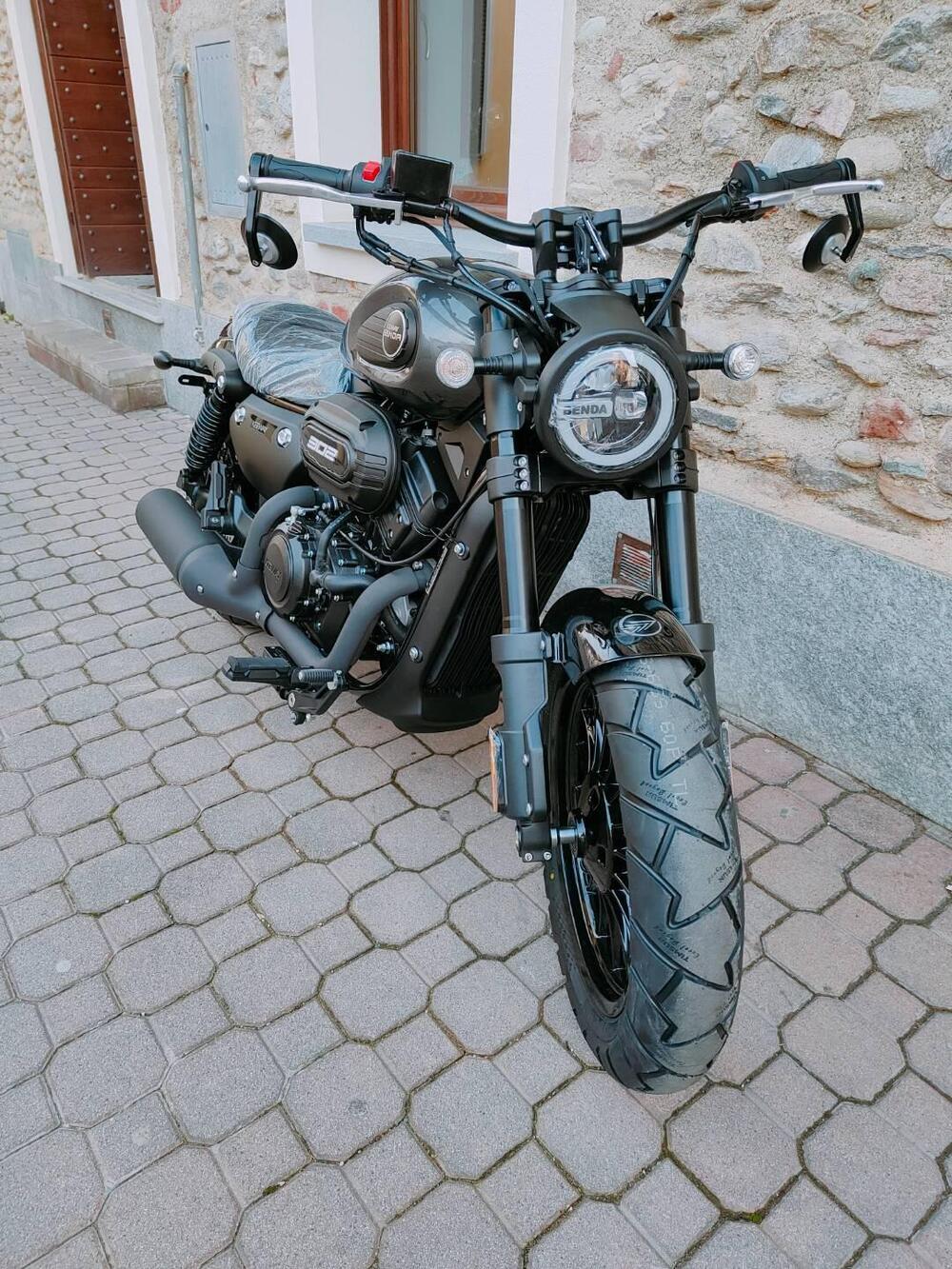 Keeway Motor V302 C (2022 - 26) (3)