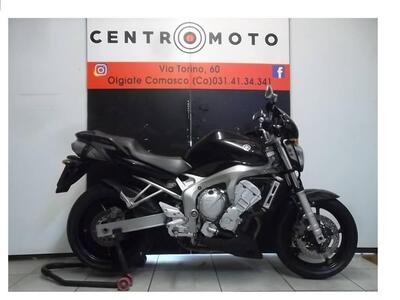 Yamaha FZ6 (2004 - 07) usata