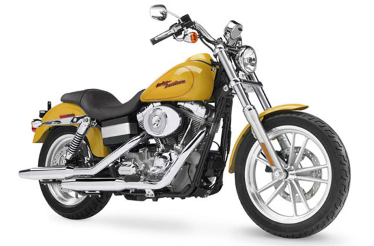Harley-Davidson 1450 Super Glide Custom (2005 - 06) - FXDCI