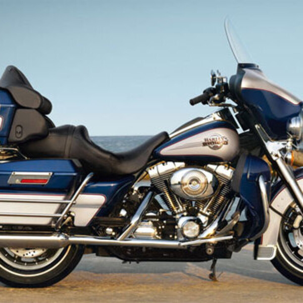 Harley-Davidson 1450 Electra Glide Ultra Classic (2006 - 07) - FLHTCUI