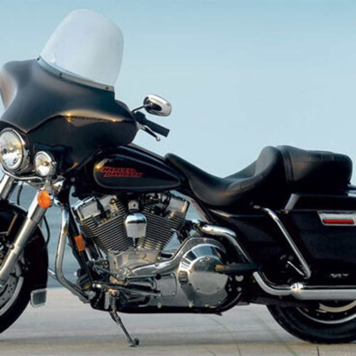 Harley-Davidson 1450 Electra Glide Standard (2002 - 09) - FLHTC