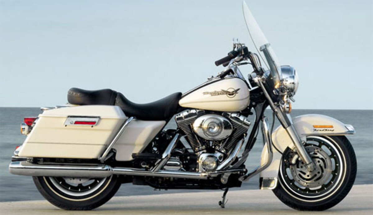 Harley-Davidson 1450 Road King (2005 - 06) - FLHRI