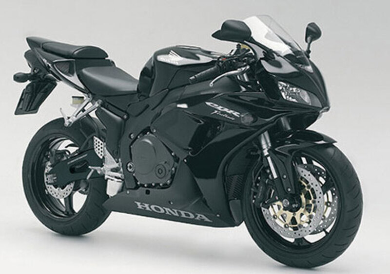 Honda CBR 1000 RR CBR 1000 RR Fireblade (2006 - 07)