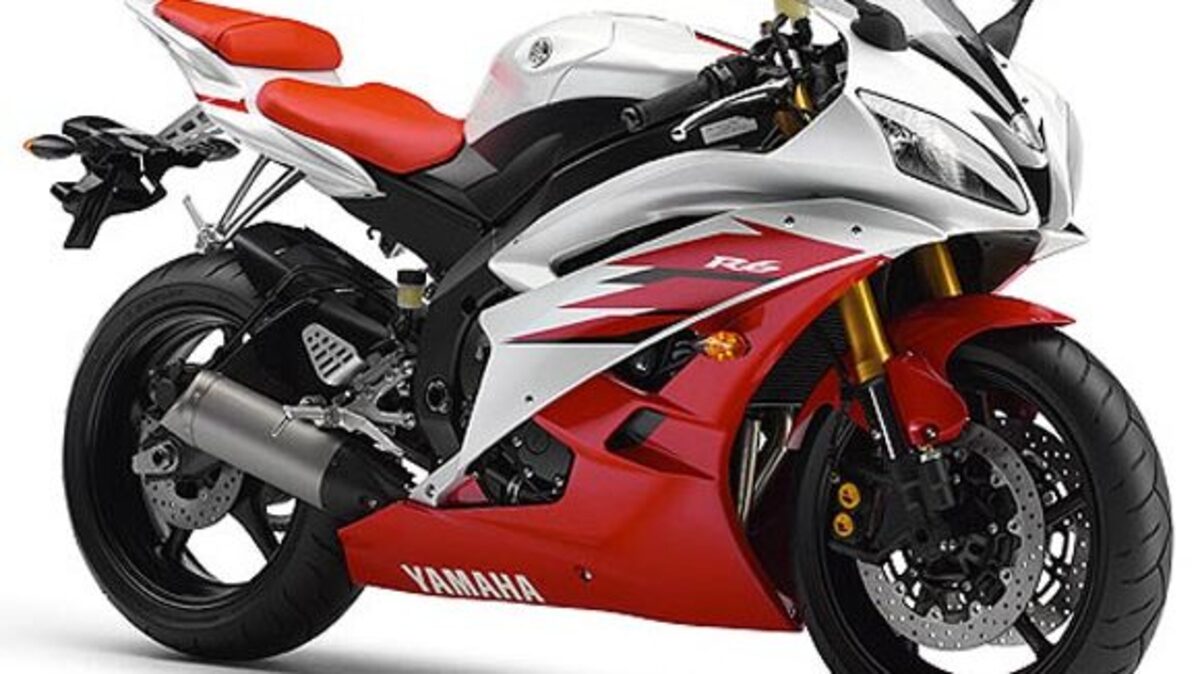 Akrapovic Yamaha R6 Usata 2010 R6 2010 Usata Yamaha YZF R6 (2006